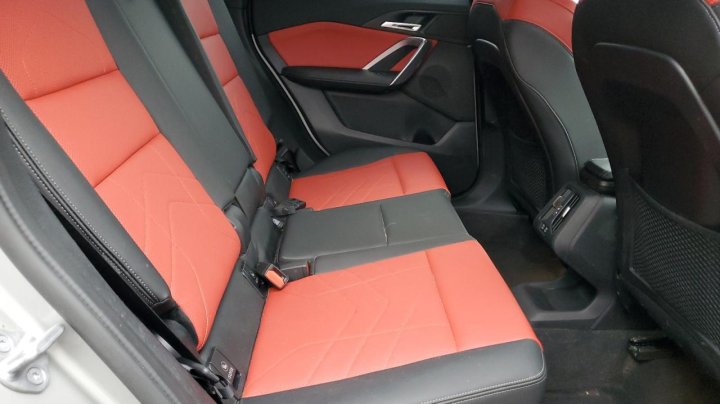 BMW X1  2023