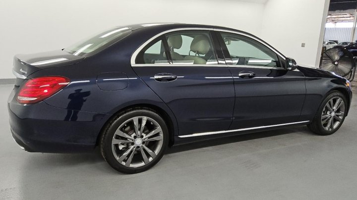 Mercedes-Benz C  2017