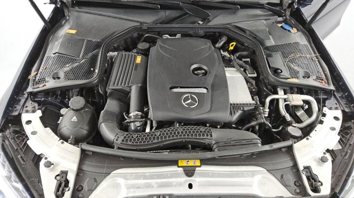 Mercedes-Benz C  2017