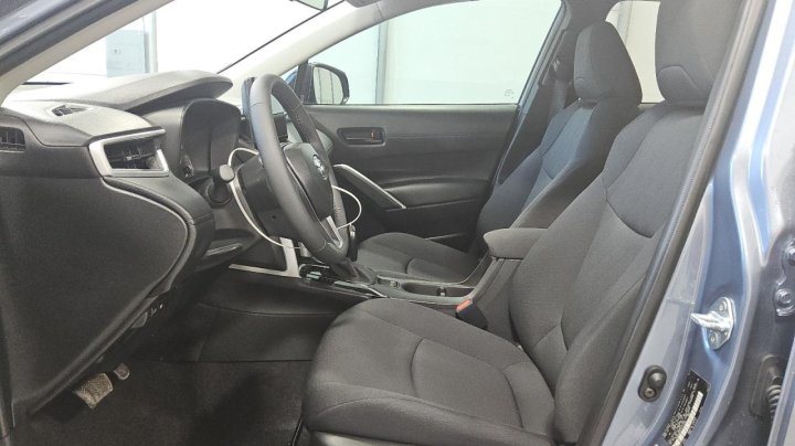 Toyota COROLLA CROSS  2025