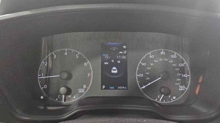Toyota COROLLA CROSS  2025