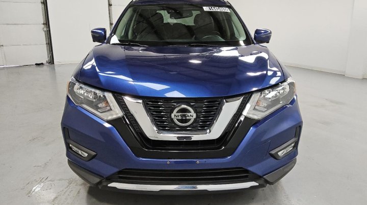 Nissan ROGUE  2018