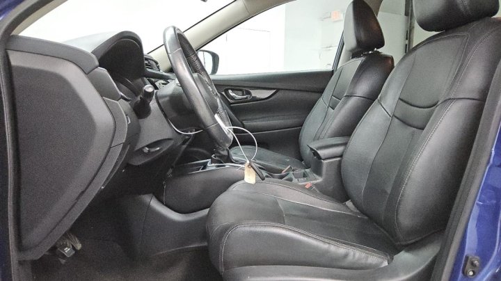 Nissan ROGUE  2018