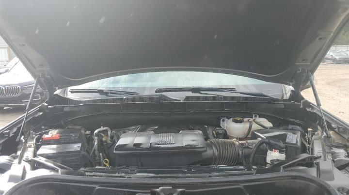 Chevrolet Tahoe  2021