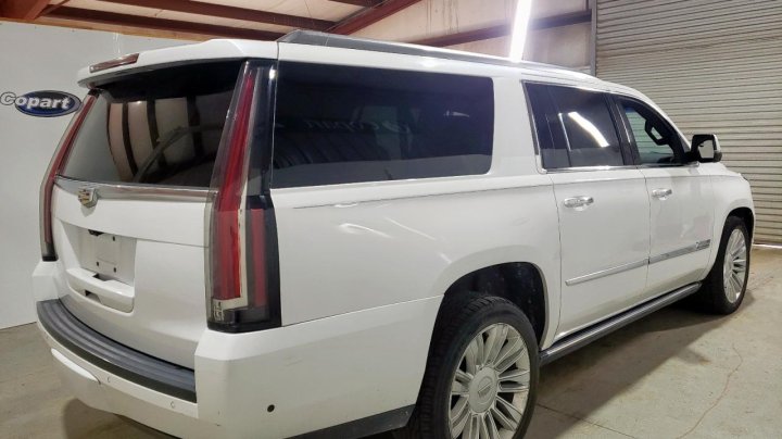 Cadillac Escalade  2017