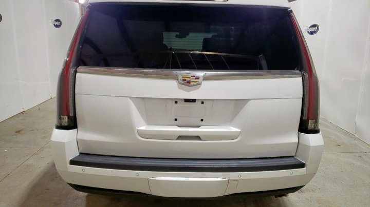 Cadillac Escalade  2017