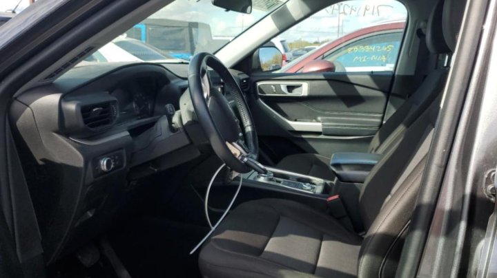 Ford Explorer  2022
