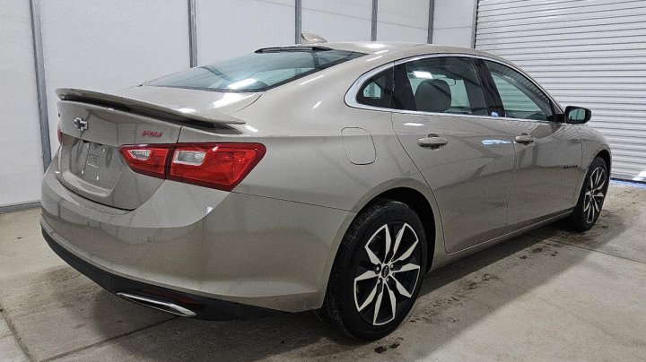 Chevrolet Malibu  2024
