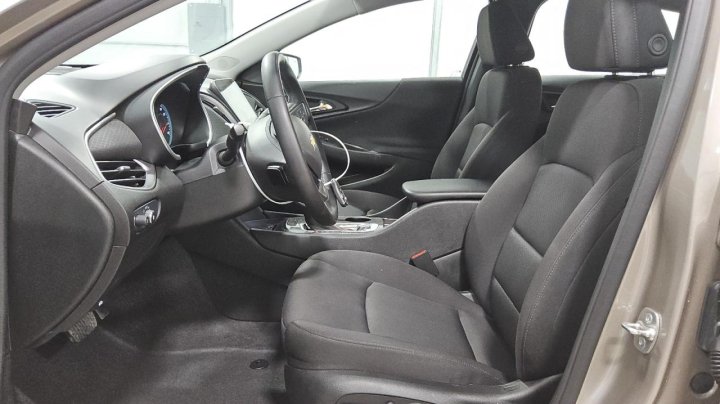 Chevrolet Malibu  2024