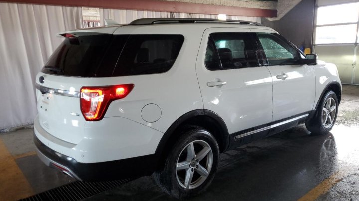 Ford Explorer  2016
