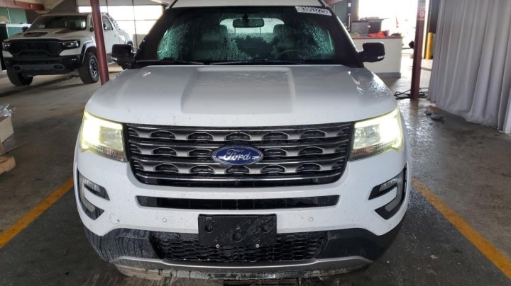 Ford Explorer  2016
