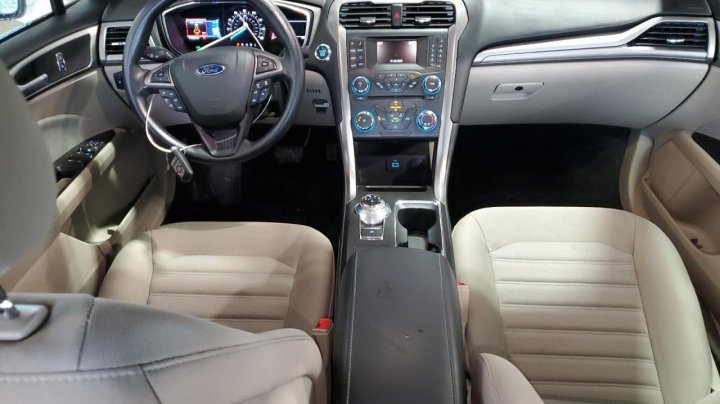 Ford FUSION  2017