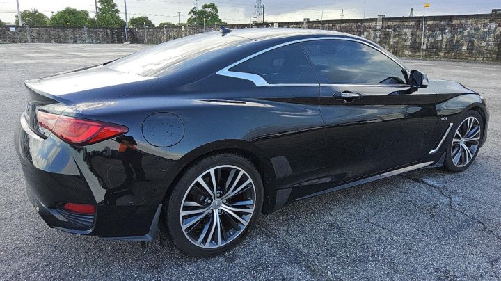 INFINITI Q60  2018