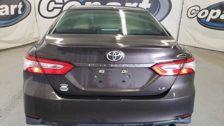 Toyota Camry  2018