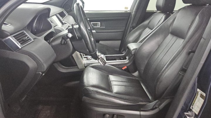 Land Rover Discovery Sport  2016