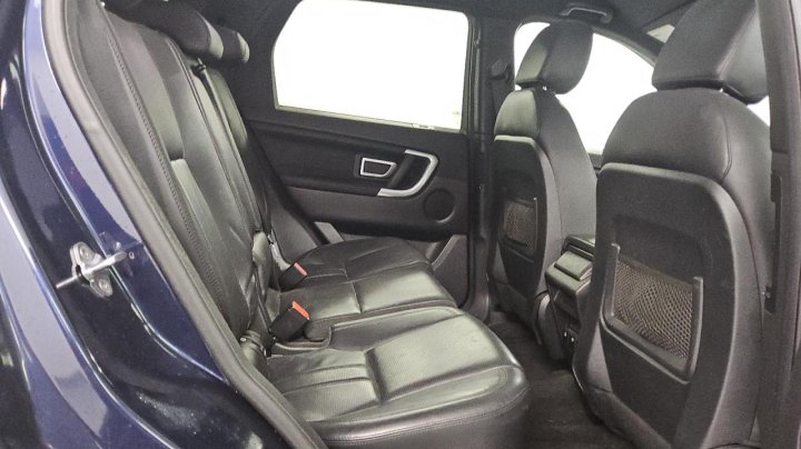 Land Rover Discovery Sport  2016