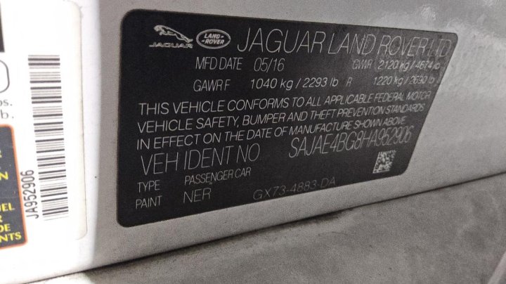 Jaguar XE  2017