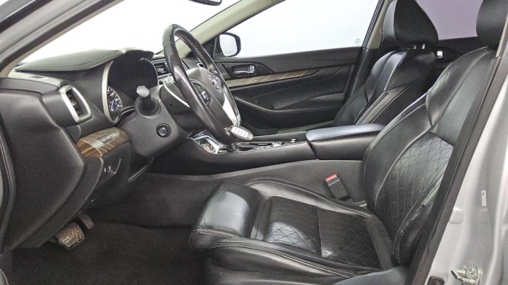 Nissan Maxima  2016