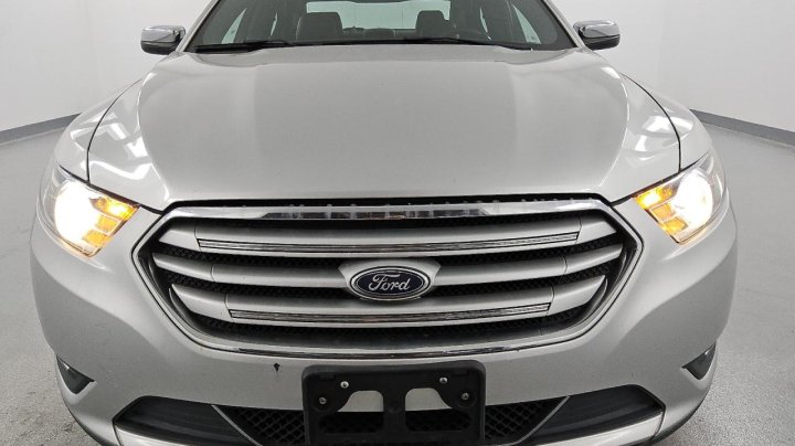 Ford TAURUS  2017