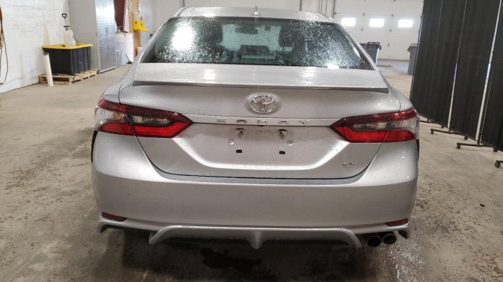 Toyota Camry  2023