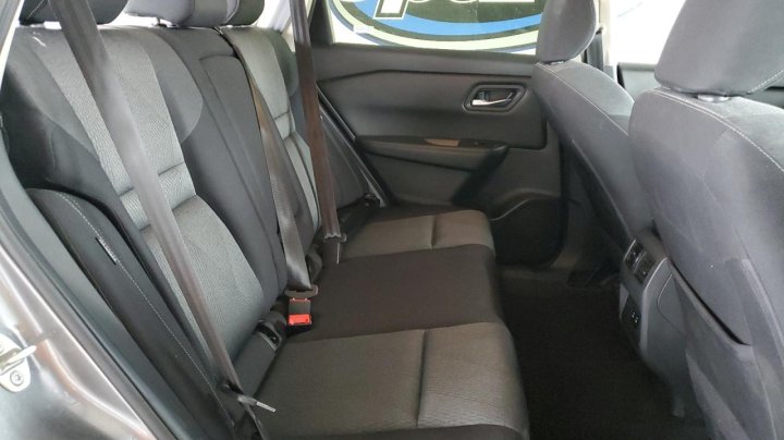 Nissan ROGUE  2024