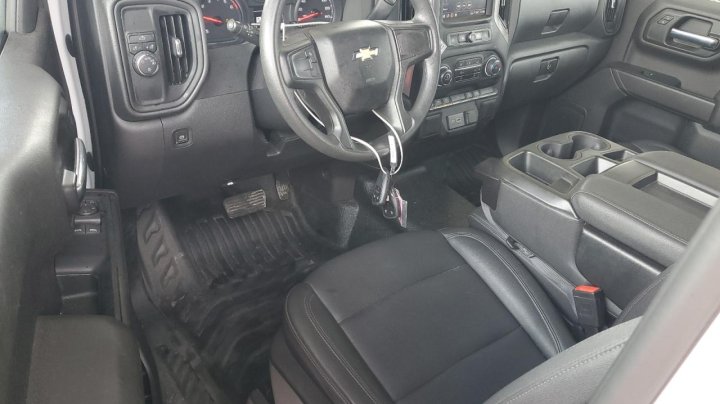 Chevrolet Silverado  2023
