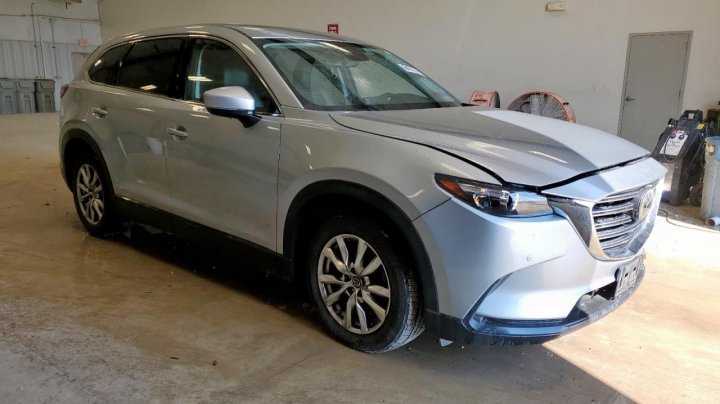Mazda CX-9  2018