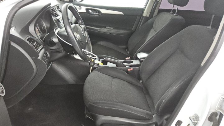 Nissan Sentra  2019