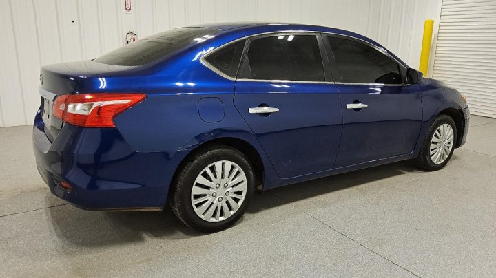 Nissan Sentra  2019