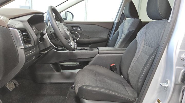 Nissan ROGUE  2022