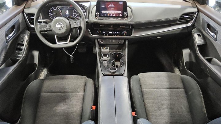 Nissan ROGUE  2022