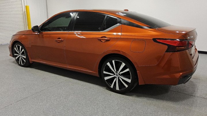 Nissan Altima  2020