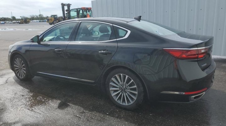 KIA CADENZA  2017