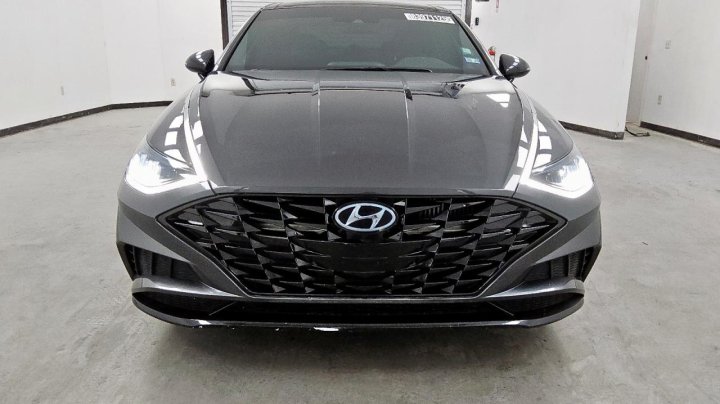Hyundai SONATA  2022