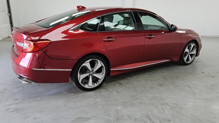 Honda Accord  2018