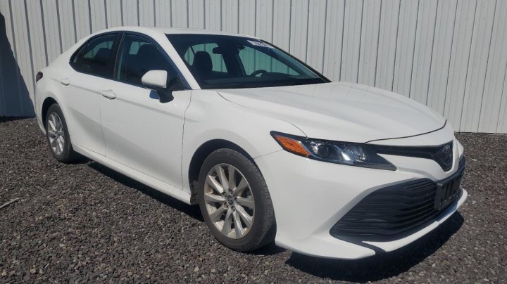 Toyota Camry  2020