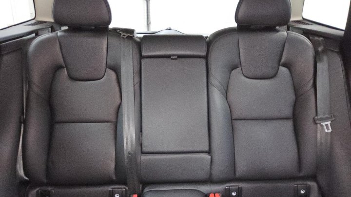 Volvo XC60  2023
