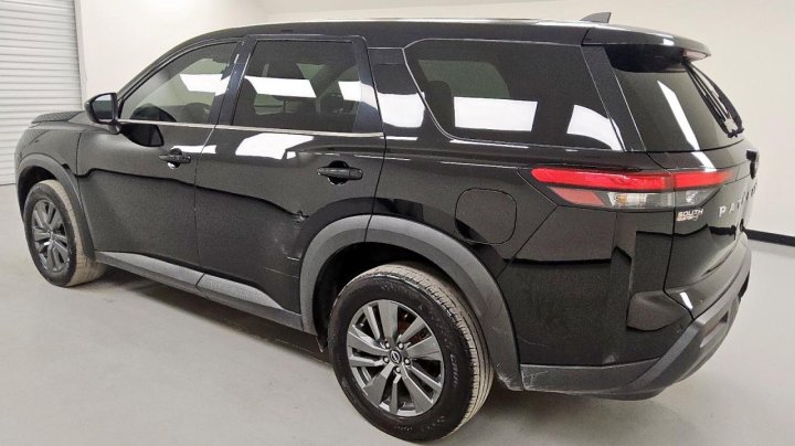 Nissan Pathfinder  2023