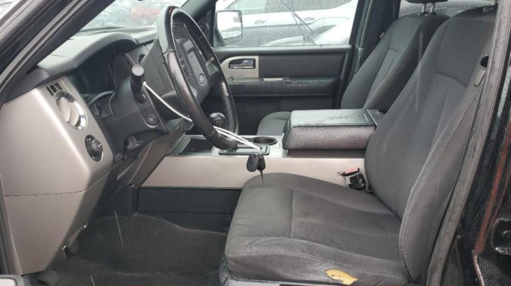 Ford EXPEDITION  2017