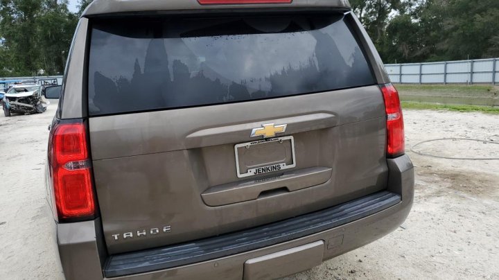 Chevrolet Tahoe  2015