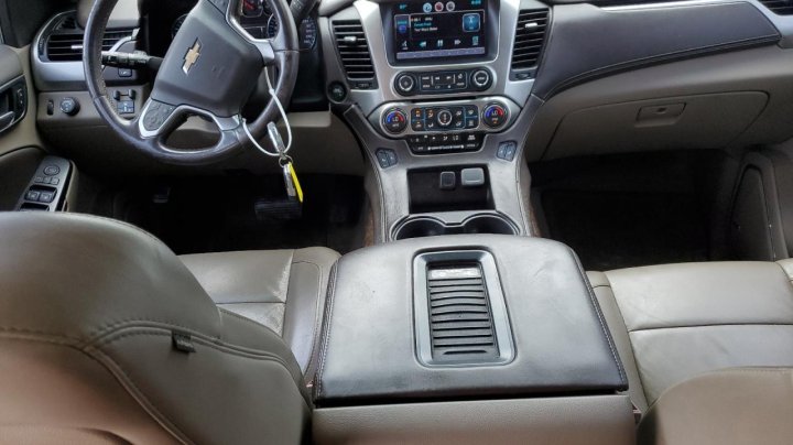 Chevrolet Tahoe  2015