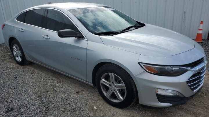 Chevrolet Malibu  2019