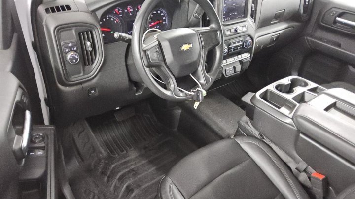 Chevrolet Silverado  2023