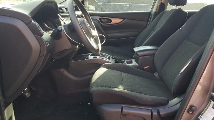 Nissan Rogue Sport  2018