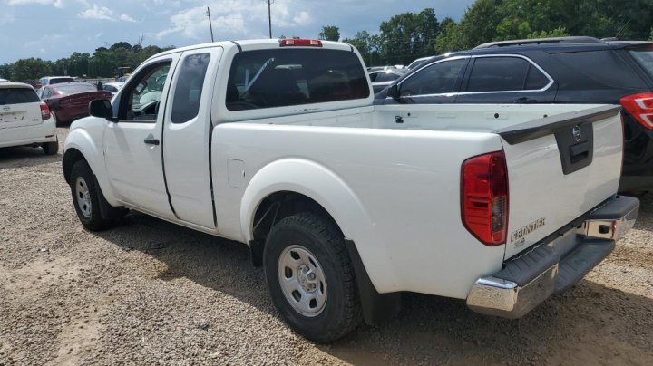 Nissan Frontier  2016