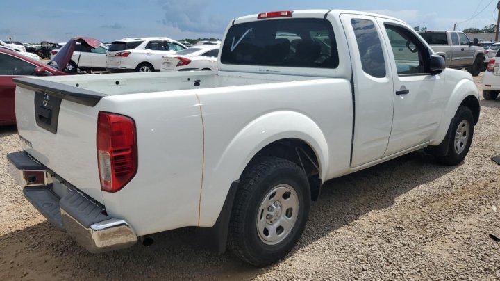 Nissan Frontier  2016