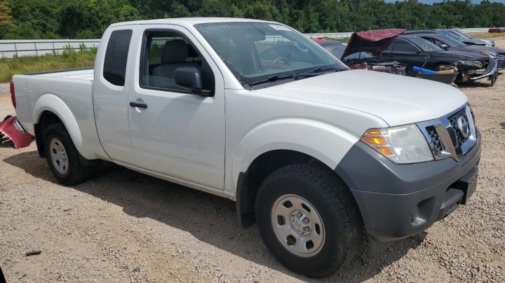 Nissan Frontier  2016
