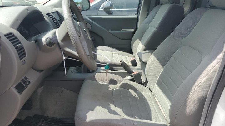 Nissan Frontier  2016