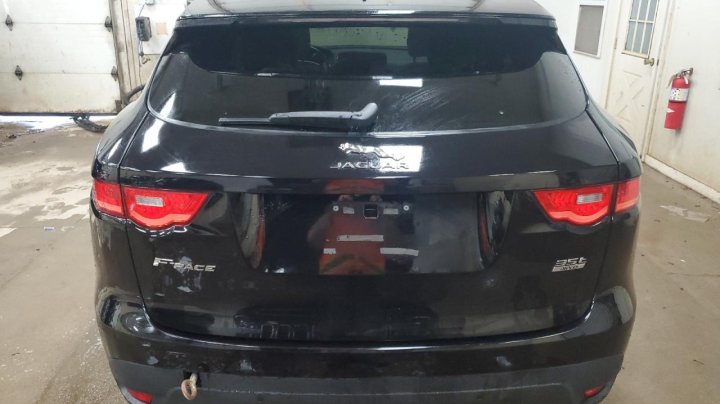 Jaguar F-Pace  2017
