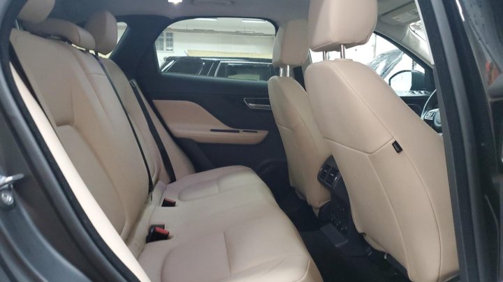 Jaguar F-Pace  2017